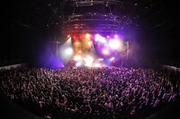 Non Stop Rabbit（撮影：菊島明梨）