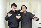 角張渉（カクバリズム）と田中馨（Hei Tanaka）。