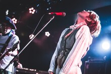 TWEEDEES「ショウほど素敵な商売はない～『DELICIOUS.』TOUR2019 」追加公演の様子。（撮影：スエヨシリョウタ）