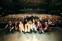 「Spotify presents Early Noise Special」で撮影された記念写真。（写真提供：スポティファイジャパン）
