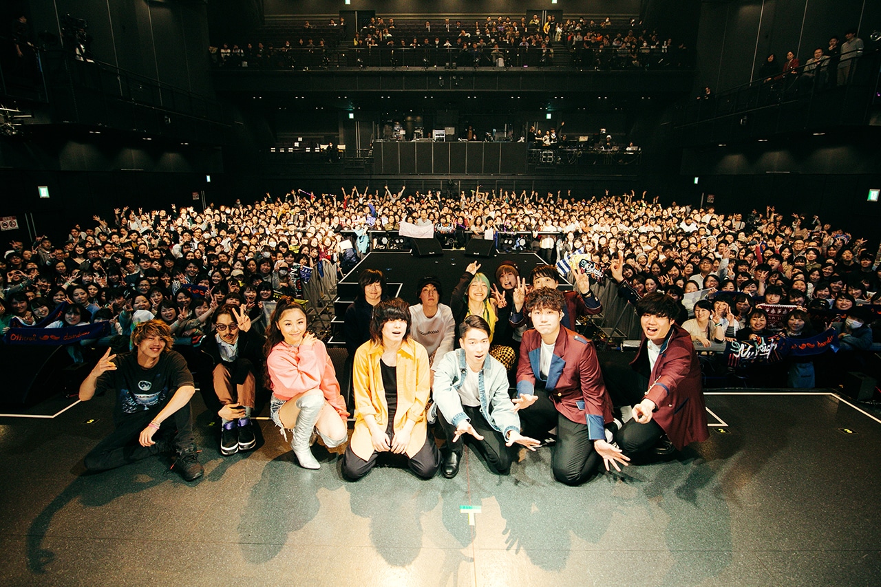 「Spotify presents Early Noise Special」で撮影された記念写真。（写真提供：スポティファイジャパン）