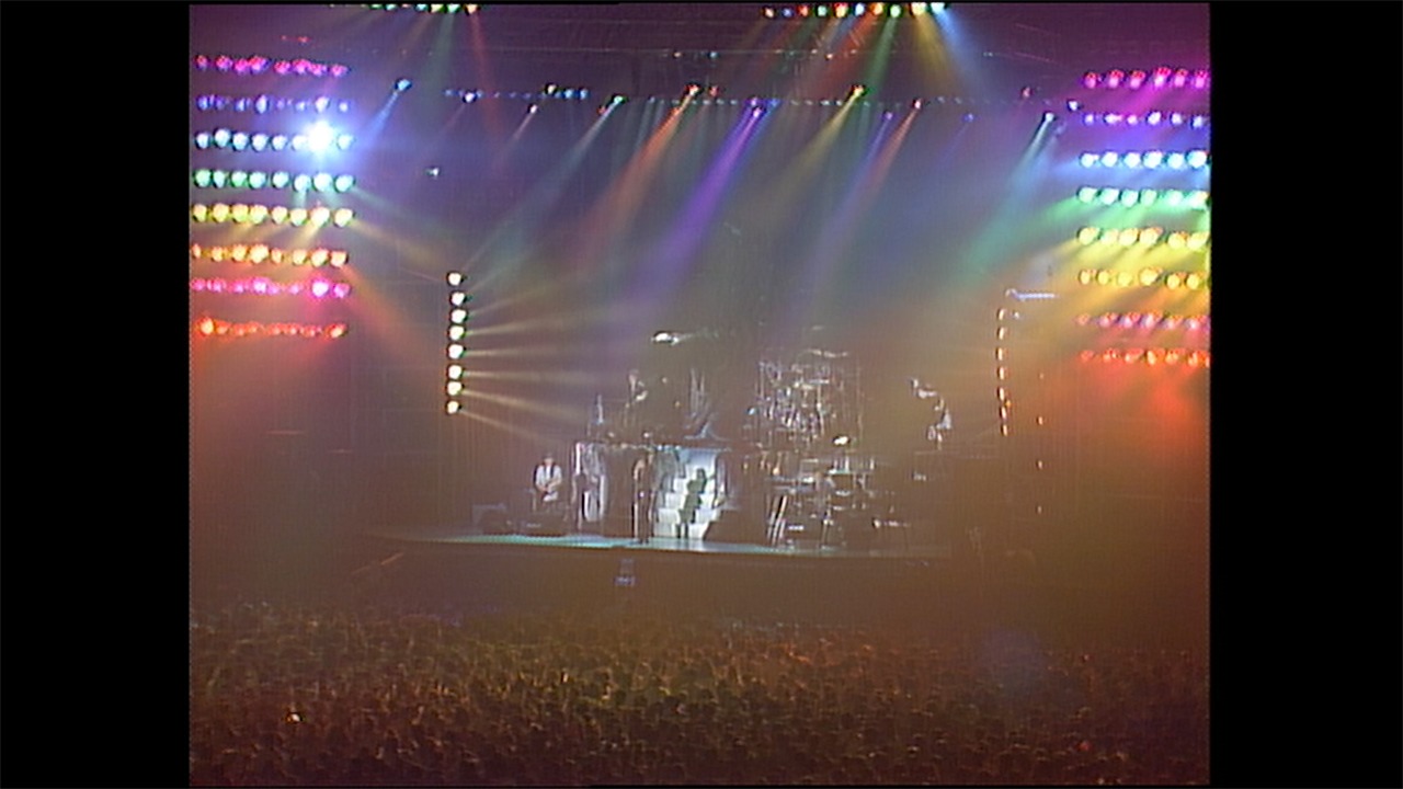 「T-MUE-NEEDS STARCAMP TOKYO 1988.08.25」のワンシーン。