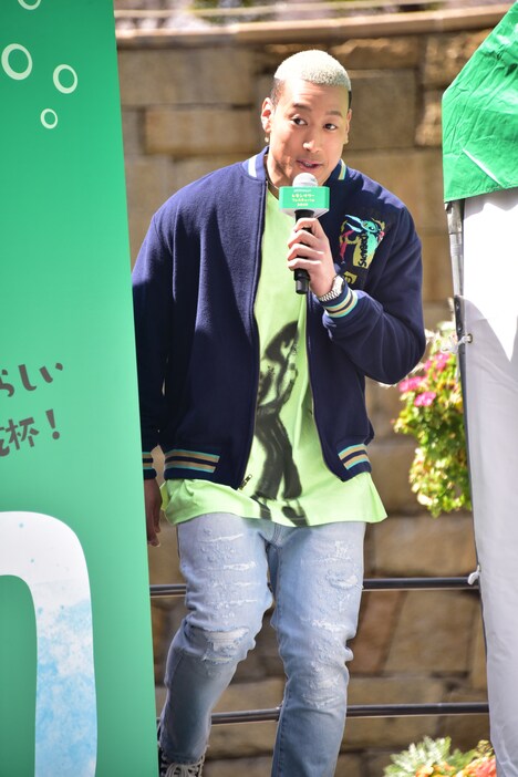 イベント会場に現れた関口メンディー。