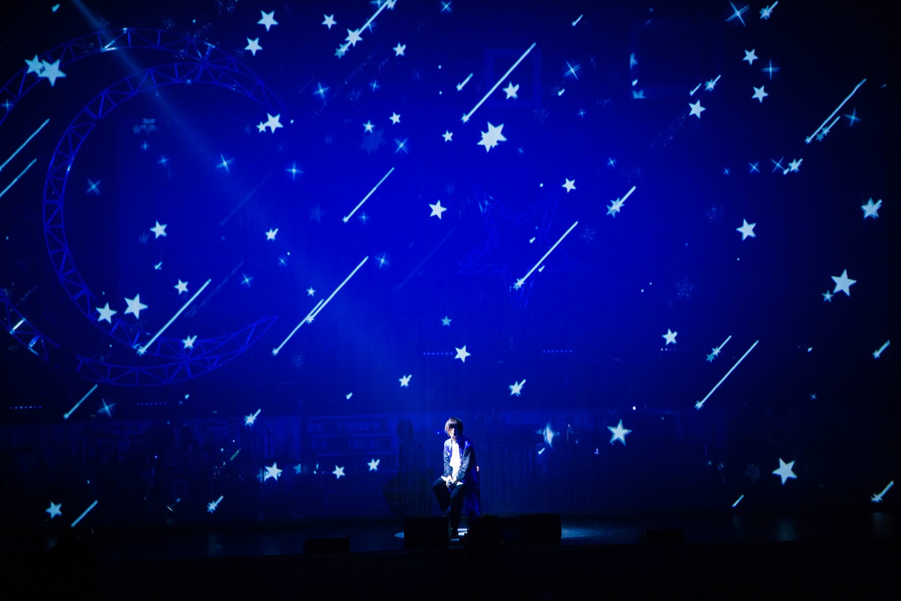 天月-あまつき-「Loveletter from Moon～Winter Tour 2018-2019～」東京・片柳アリーナ公演の様子。（撮影：大川晋児）
