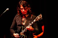 TAKURO（撮影：渡辺一生）