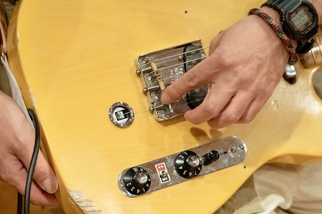 鈴木健太のFENDER CUSTOM SHOP 1951 Nocaster with B-Bender Custom 