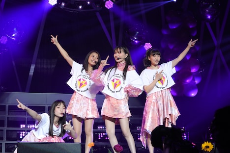 9nine（写真提供：レプロエンタテインメント）