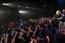Ken Yokoyama「New Age Tour」東京・LIQUIDROOMの様子。（Photo by Teppei Kishida）