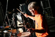 TATSUYA（Dr, Cho / BURL）（Photo by Teppei Kishida）