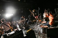 BURL（Photo by Teppei Kishida）