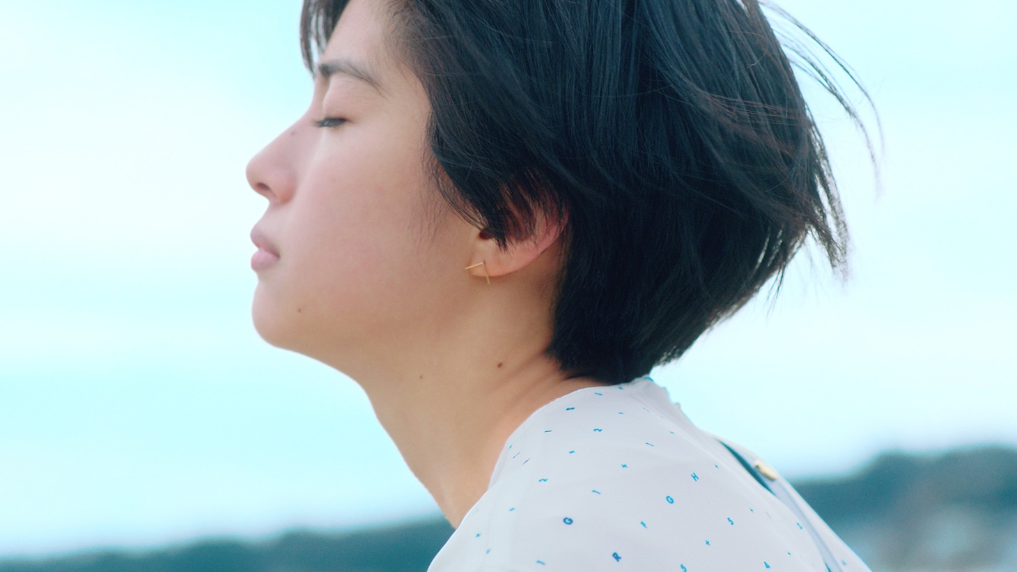 「キリンレモン」新CM「風を切れたら篇」のワンシーン。