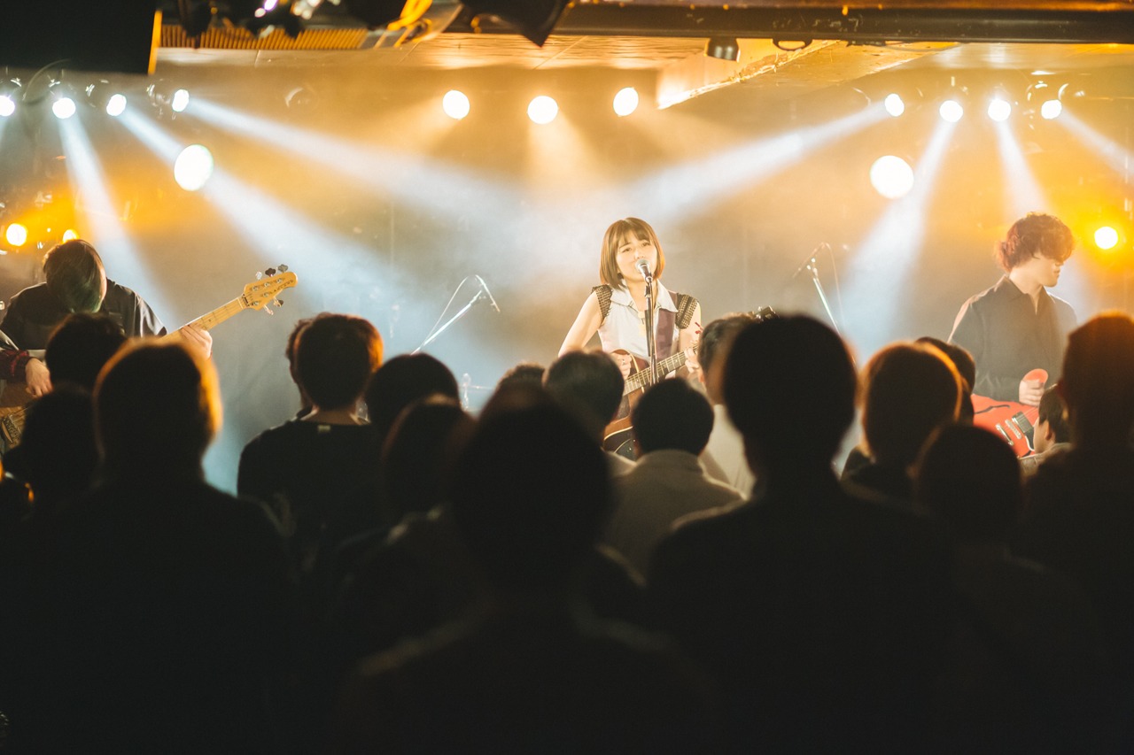 「トクヒサレナ FIRST LIVE～1st Mini Album『FOR YOU』Release Live～」の様子。（撮影：コムラマイ）