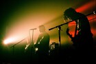 東京、悪夢、天使たち……「ANGELS」の世界描いたTHE NOVEMBERSツアー完結