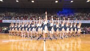 「大人サバイバー」歩く芸術ver.のワンシーン。