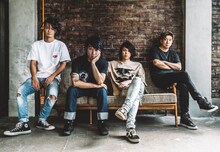 NAMBA69。右端がSAMBU（Dr）。