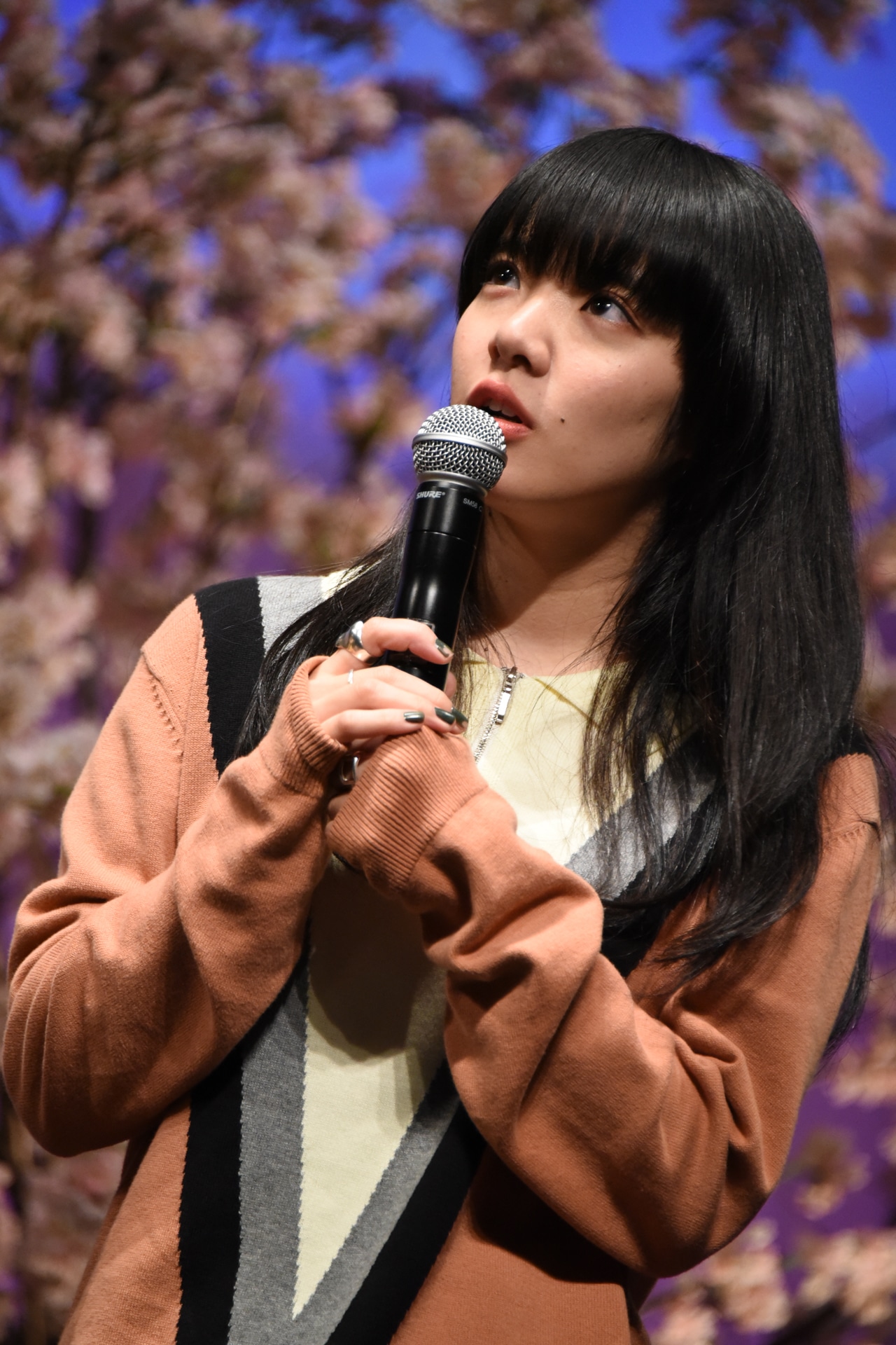 あいみょん