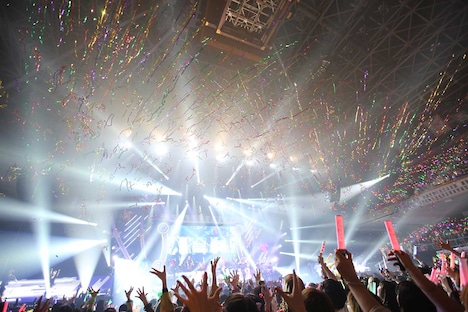 「浦島坂田船 Spring Tour 2019 ―斬（ZAN）―」最終公演の様子。（撮影：小松陽祐［ODD JOB］ / 堀卓朗［ELENORE］）