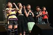 播磨怜奈、公野舞華、華山志歩、澪風、雨宮かのんからなる“ダンス選抜”。