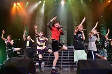 はちみつロケット「H.R.ADVENTURE～はちロケ 春の大冒険！～」の様子。