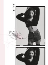 テヨン「VOICE」初回限定盤Aジャケット