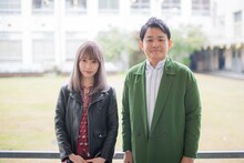 左から藤川千愛、ノブ（千鳥）。