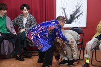 「催眠術で撮れ高足りてますか？」収録の様子。