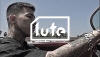 KOHH「まーしょうがない」ミュージックビデオのワンシーン。