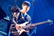 クラムボンのライブの様子。