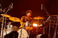 クラムボンのライブの様子。