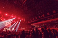 ペトロールズのライブの様子。