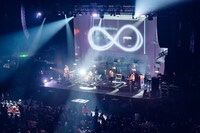 Corneliusのライブの様子。