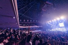 GODIEGOのライブの様子。