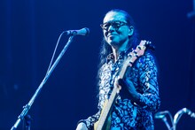 GODIEGOのライブの様子。