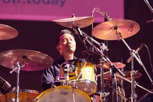 ペトロールズのライブの様子。