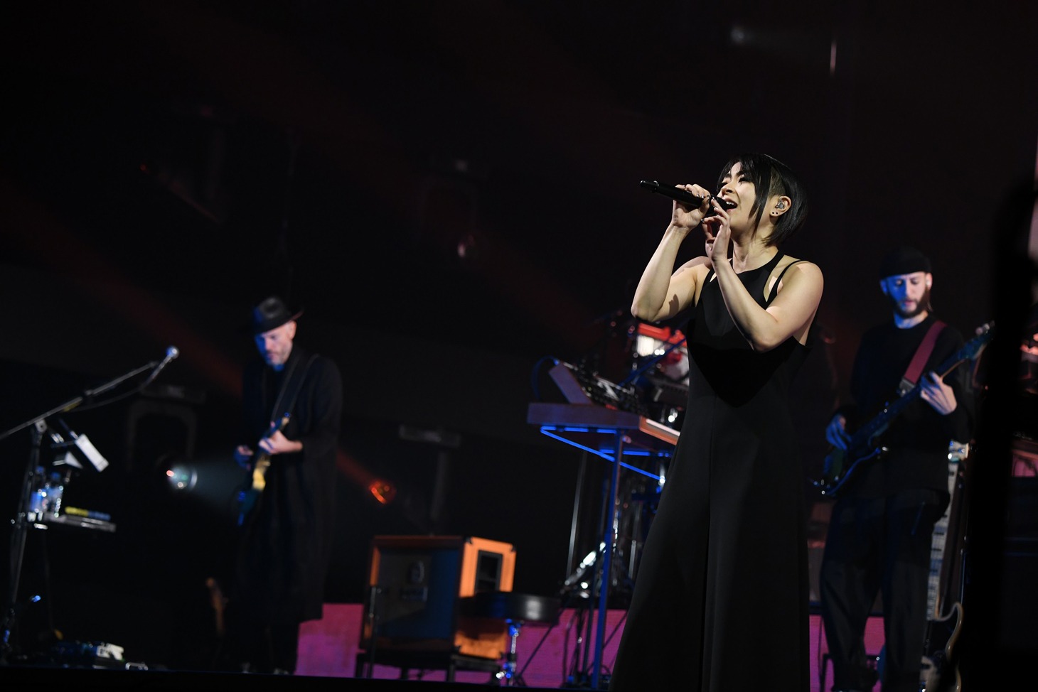 宇多田ヒカル「Hikaru Utada Laughter in the Dark Tour 2018」の様子。（撮影：岸田哲平）