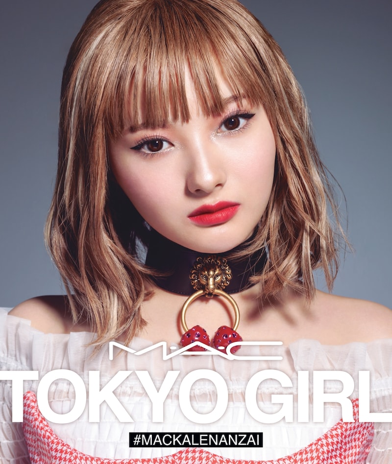 安斉かれん×「M・A・C」コラボビジュアル