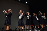 いつもと様子の違う「ebiture」にどよめくエビ中。