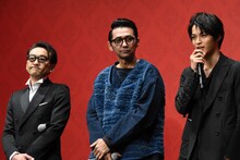 左から吹越満、村上淳、神尾楓珠。