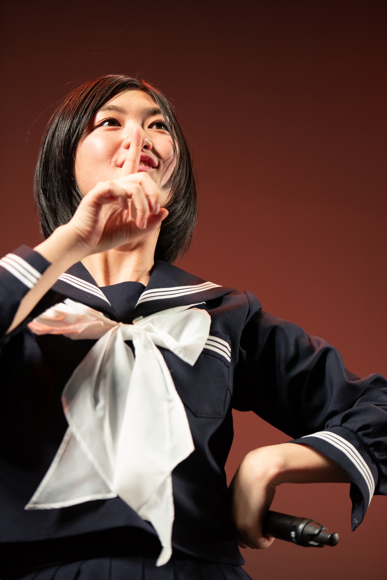 小林歌穂