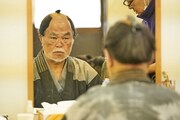映画「エキストロ」ののワンシーン。(c)2019 吉本興業株式会社
