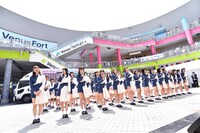 ラストアイドル「大人サバイバー」発売記念イベントの様子。