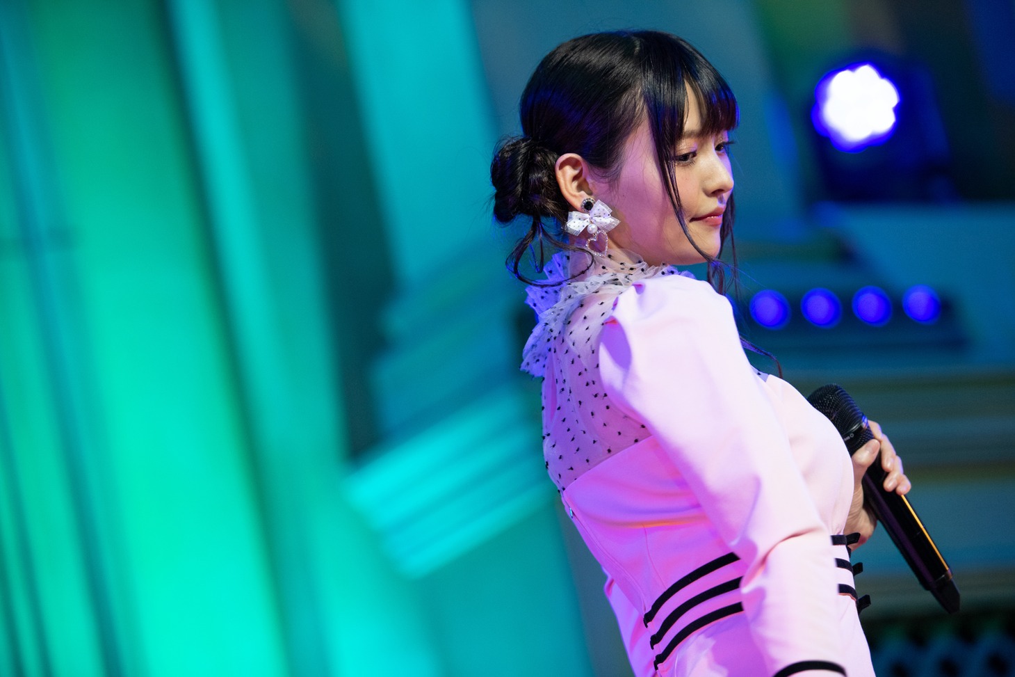 上坂すみれ