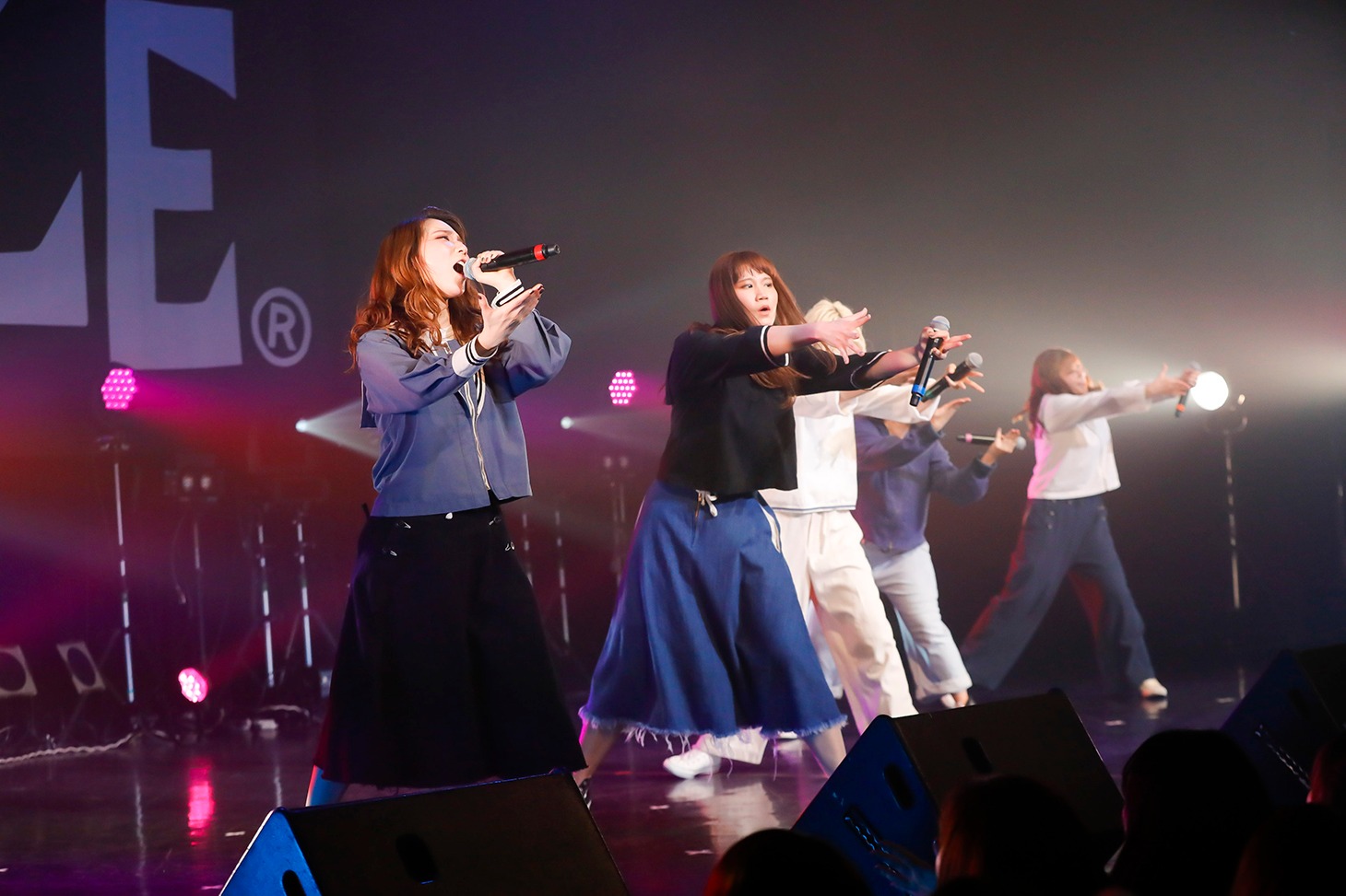 BILLIE IDLE
