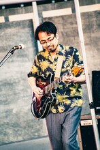 ヨシザワ“モーリス”マサトモ（G / YOUR SONG IS GOOD）（撮影：小杉歩）