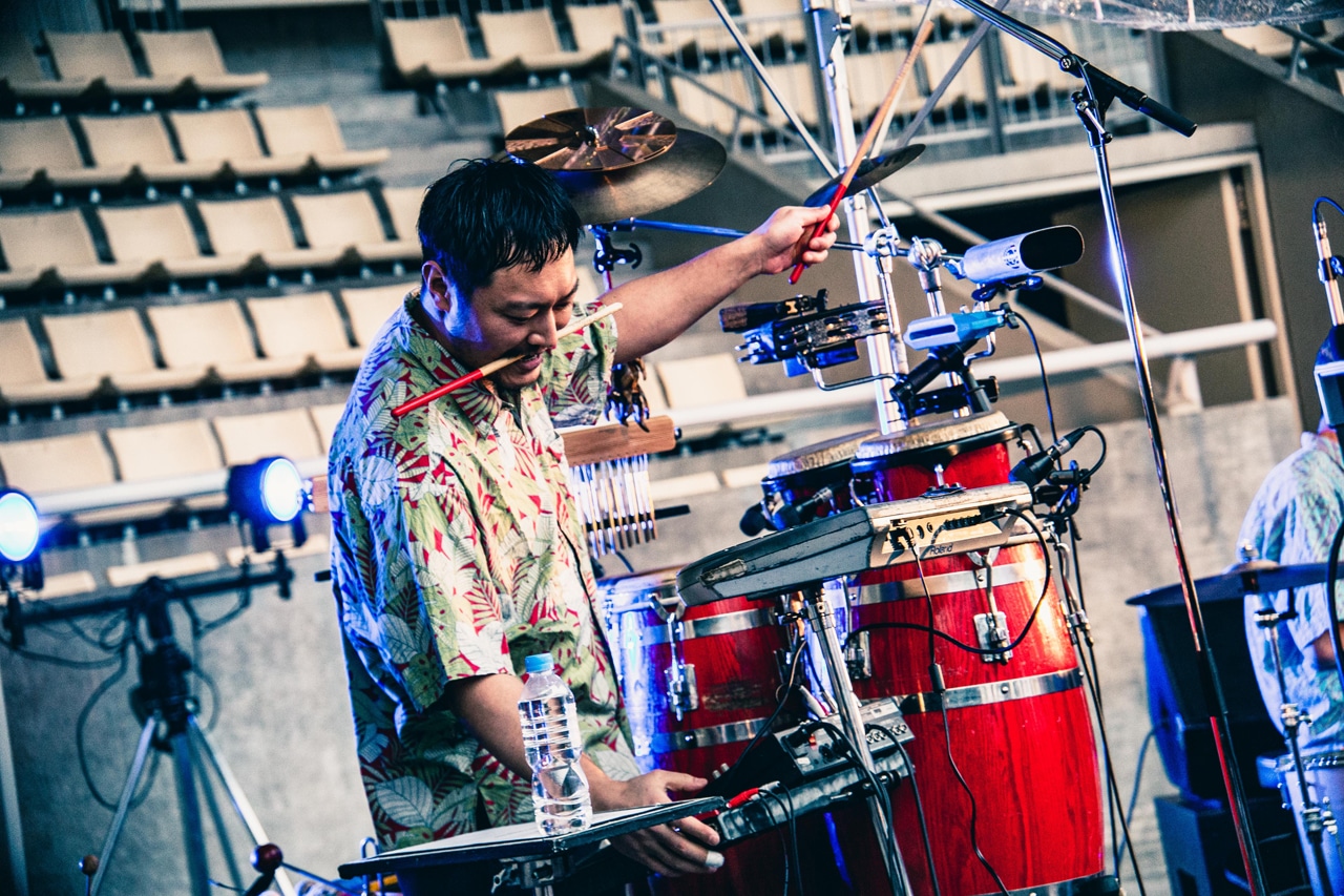 松井泉（Perc / YOUR SONG IS GOODサポートメンバー）（撮影：小杉歩）