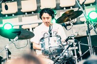 藤村頼正（Dr, Cho / シャムキャッツ）（撮影：小杉歩）