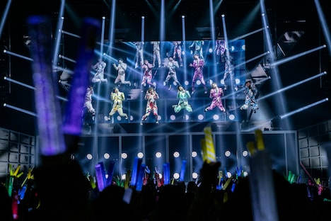 超特急（提供：SDR）