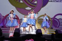 「ももクロ春の一大事2019 in黒部市 ～笑顔のチカラ つなげるオモイ～」の様子。（Photo by HAJIME KAMIIISAKA＋Z）