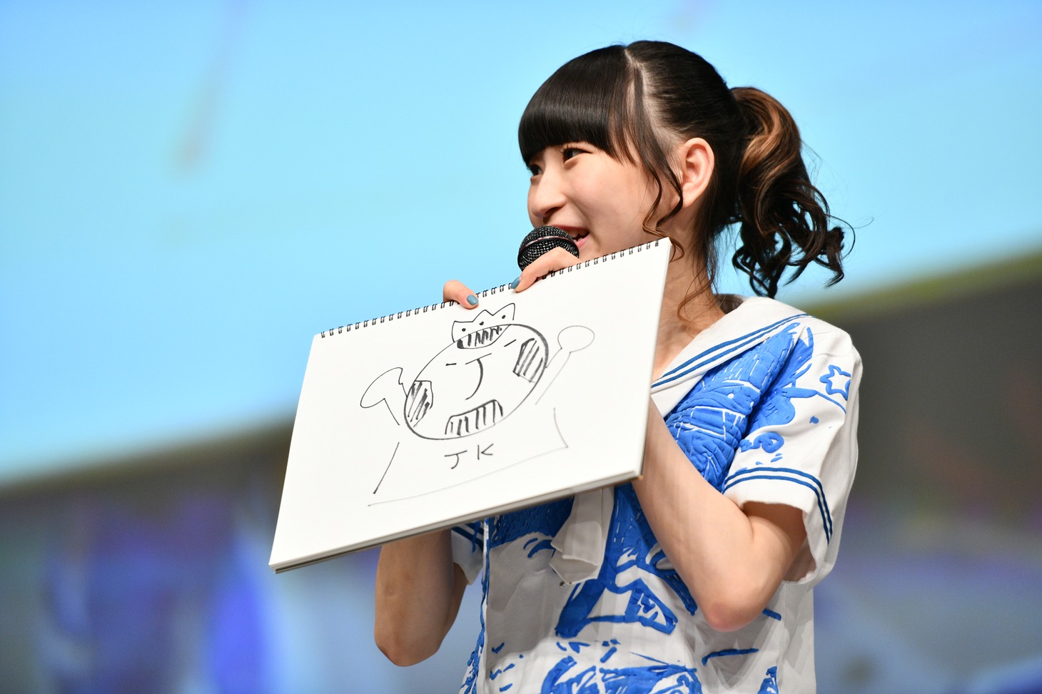 藤咲彩音が描いた「Jリーグキング」。