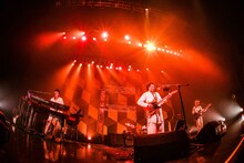 「フジファブリック LIVE TOUR 2019 "FEVERMAN"」大阪・Zepp Osaka Bayside公演の様子。（撮影：渡邉一生）